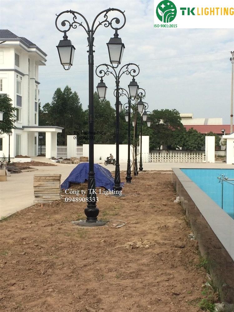 CỘT ĐÈN SÂN VƯỜN DC06